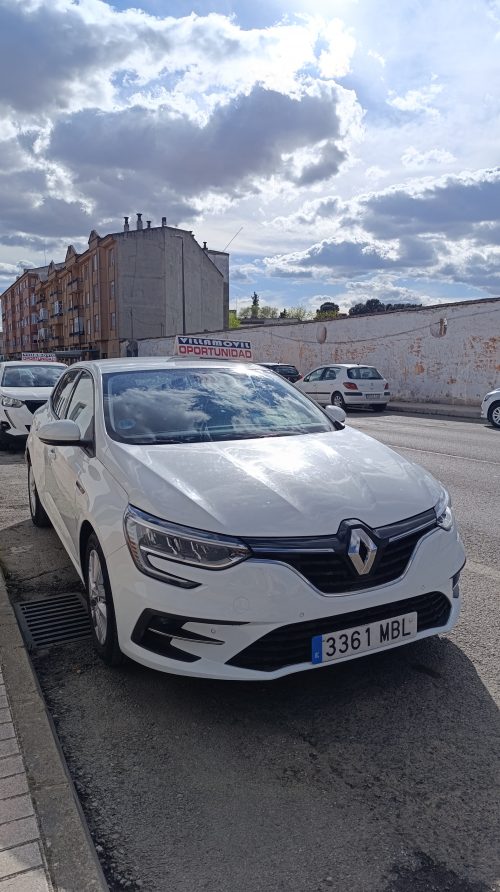 10 Renault Megane